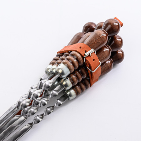A set of skewers 670*12*3 mm in a leather quiver в Москве